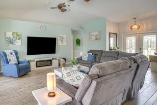 Pool Paradise! Cape Coral Retreat w/ Beach Gear - 8