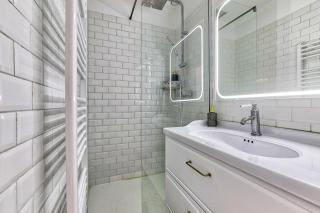 Modern and Calm 2 Bedroom Appartment T3 - 2