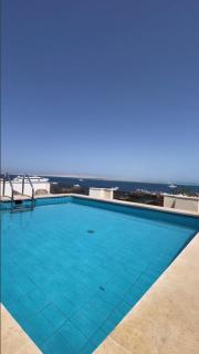 Rooftop apartment with sea view and pool - 5