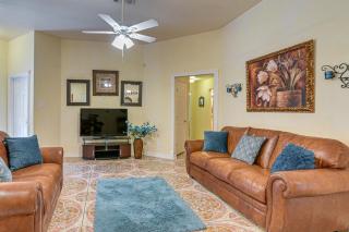 Explore Alvin! Charming Home Near College and Dtwn - 4