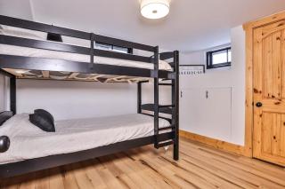 The Point on Plum - 1