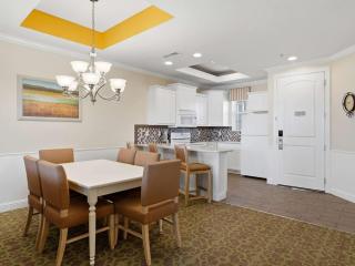 2BR and Resort Access in Apple Mountain - 5