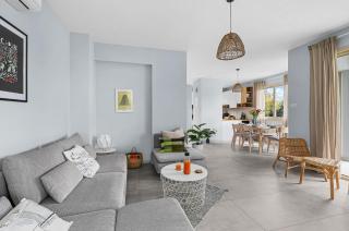 Villa Ezoria Escape - 2