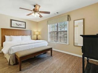 Serene 2BR Retreat in Apple Mountain - 8