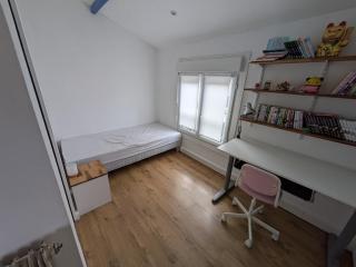 maison familiale avec jardin et terrasse - 8