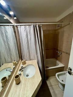 LINDO DEPTO DOS AMBIENTES CERCA DE RIVER Y EN FRENTE A CLUB CIUDADd - 3