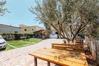 Ergys Apartments - 1