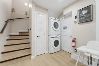 Alpine Cave King Beds Walk to SLS Free Parking - 6