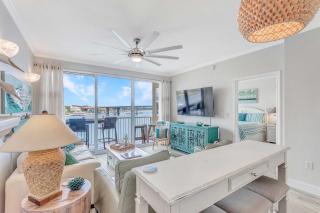 Bayfront Okaloosa Island Condo with Beach Boardwalk! - 5