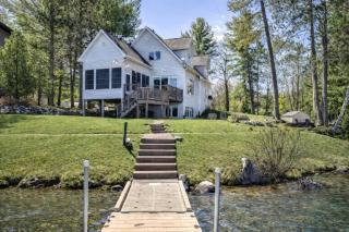 Eikedahls' Shoreview Lake House - 9
