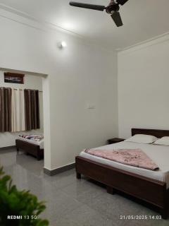 Kanha Home stay - 9