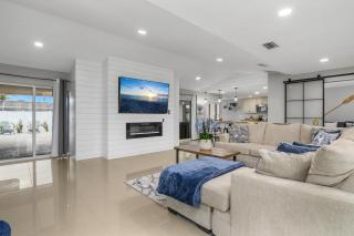 Cape Coral Dream Home with Pool, Games & Mini Golf - 1