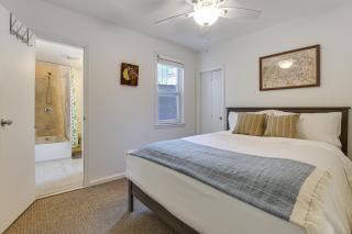 Spacious Chicago Group Home! Walk to Train & Eats - 4