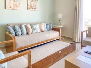 Family-Friendly Apartment near Malecon & Pool - 1