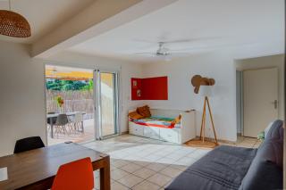 Bas de villa spacieux, proche plages et centre - 9