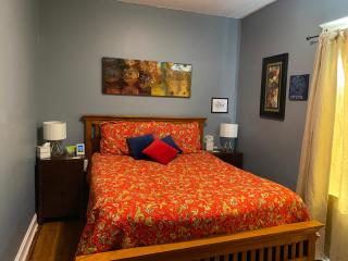 Cottage West: A Cozy Bungalow in a Convenient, Central Locale - 0