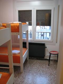Barri Antic Hostel & Pub - Andorra la Vella - 8