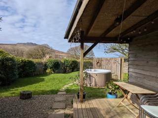 Cosy Eco Cabin - 9