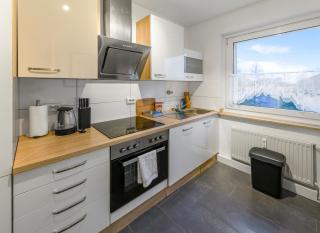 Essen City Apartment for Groups 6 Single Beds - 3