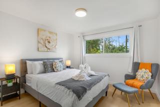 Perch - 3BR Bellevue Comfort: Parking + Pet Friendly - 5