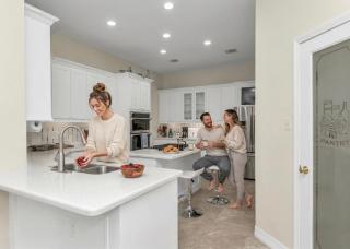 Lakefront Home - Private Pool & Lake Deck, Sleeps 9 - 6