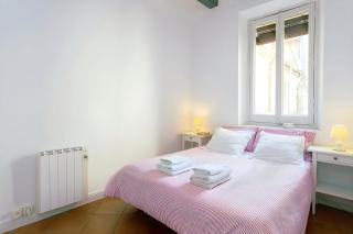 Tranquil Cozy with balcony Plaça Catalunya. RI. - 9