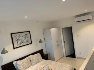 One Bedroom Premium Luxury Apartments at The Embassy Garderns - 3