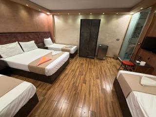 Cairo-Plaza, Calm Hotel - 1