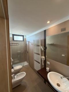 HOTEL TRIESTE - 5