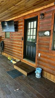 Cozy Secluded King Best LocationHot TubFirepit - 1