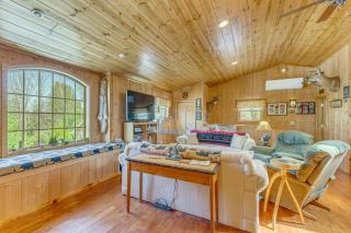 On 4 Acres! Retreat w/ Lake Access in Maple City - 5