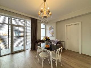 Skyline Luxury Oasis at Pekini Plaza 2BR Designer Apartment with Terrace & Panoramic Views - 9