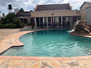 Purple Rose Boutique Hotel - 6