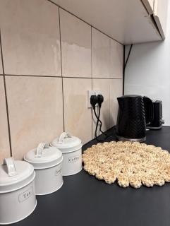 Hotel Style Room within Reading - 1