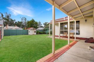 26 Dickson St - character home in the heart of Echuca - 5