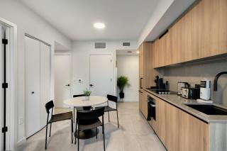 Downtown Retreat 406 with Rooftop Pool hosted by Marba Group - 1