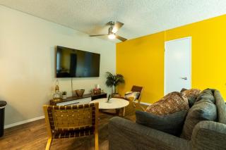 Sleek & Chic Beverly Hills Getaway - Bloom 218 - 4