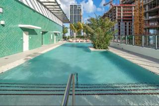 The Crosby at Miami Worldcenter Luxury Studios - 6