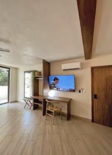 Estudio de lujo 101 con patio en la Zona Romántica - 2