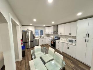 Modern Luxury in Richmond West - 7
