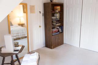 Gypsy by the Lake Bed and Breakfast - 1