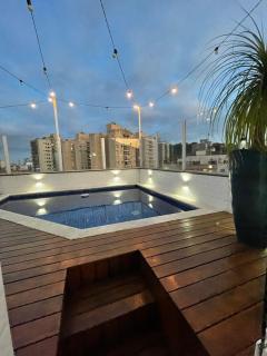 Maravilhosa Cobertura no Guarujá!!! 3 Suites Ar condicionado piscina privativa - 6