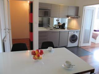 Golden Family Apartments - 9