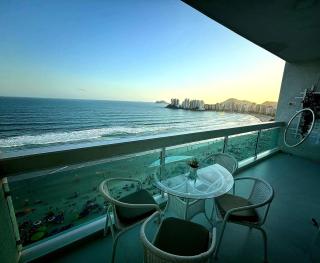 Pitangueiras, Beachfront, Air-conditioning, WiFi - 7