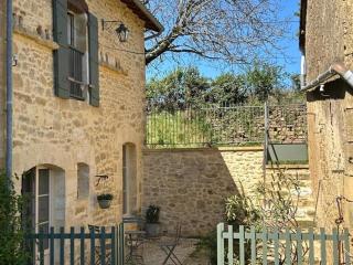 Charmant gîte avec clim et parking - 4 pers. - FR-1-616-562 - 0