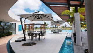 3BR Condo in Panorama Lake Concierge Service Pool y Gym - 9