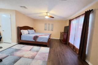 Sleeps 11 I Havendale Retreat l World Cup Stay - 3