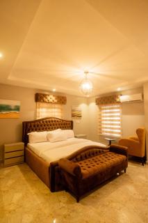 Ivy Homes and Apartments - 6