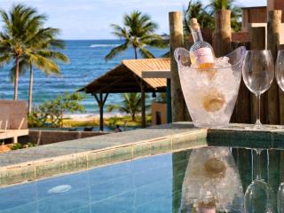 MHV Milagres - Casa Guadalupe 08 – Comfort, rustic charm, and a rooftop with a pool and ocean views. - 7