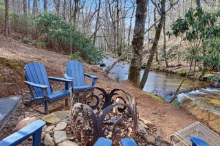 Vintage Luxury Mountain Cabin, Creekside, King Bed, Spa, Fire Pit, Game Room, DogsOk - 6